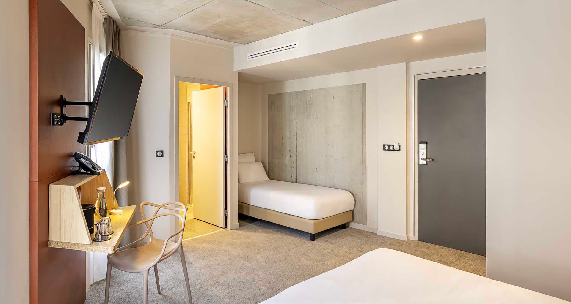 Chambre Familiale — Family